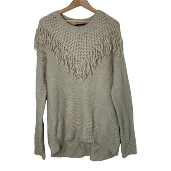 Forever 21 Chunky Knit Sweater Pullover beige Fringe detail Size Medium - Picture 2 of 16